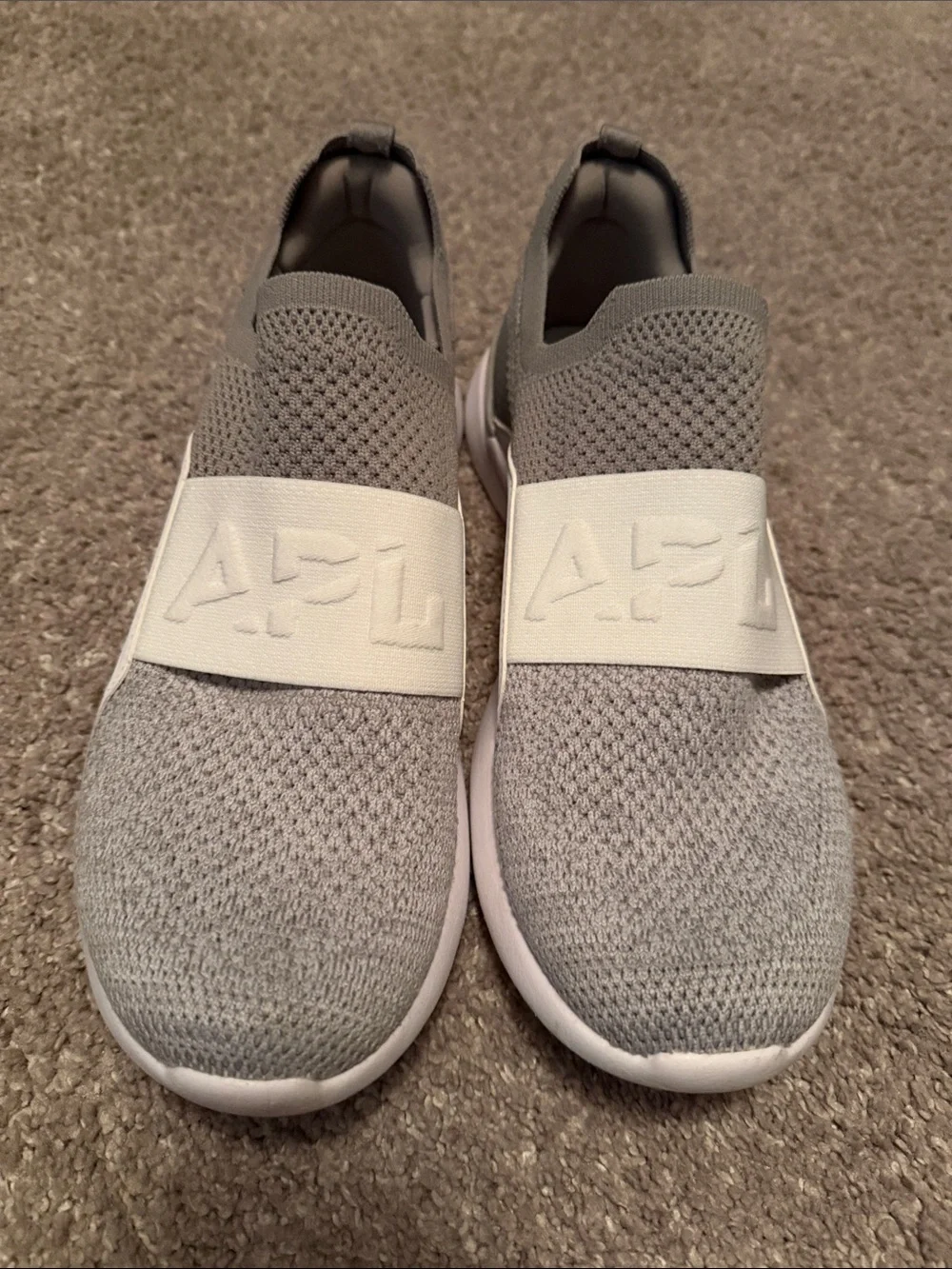 APL Slip-On Sneakers in Light Gray and White Size 8.5